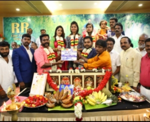 Thaali Movie Pooja Stills