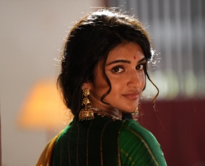 அதர்வாவின் அர்ப்பணிப்பு இன்னும் அவரை பெரிய உயரத்திற்கு அழைத்து செல்லும் - நடிகை ஸ்ரீலீலா!