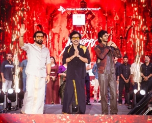 மதுரையில் மாஸ் கொண்டாட்டம்: சூர்யாவின் ‘கருப்பு’ இசை வெளியீடு கோலாகலம்!