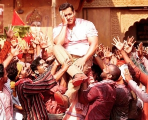 Bajrangi Bhaijaan movie has grossed 100 crores in just two day
